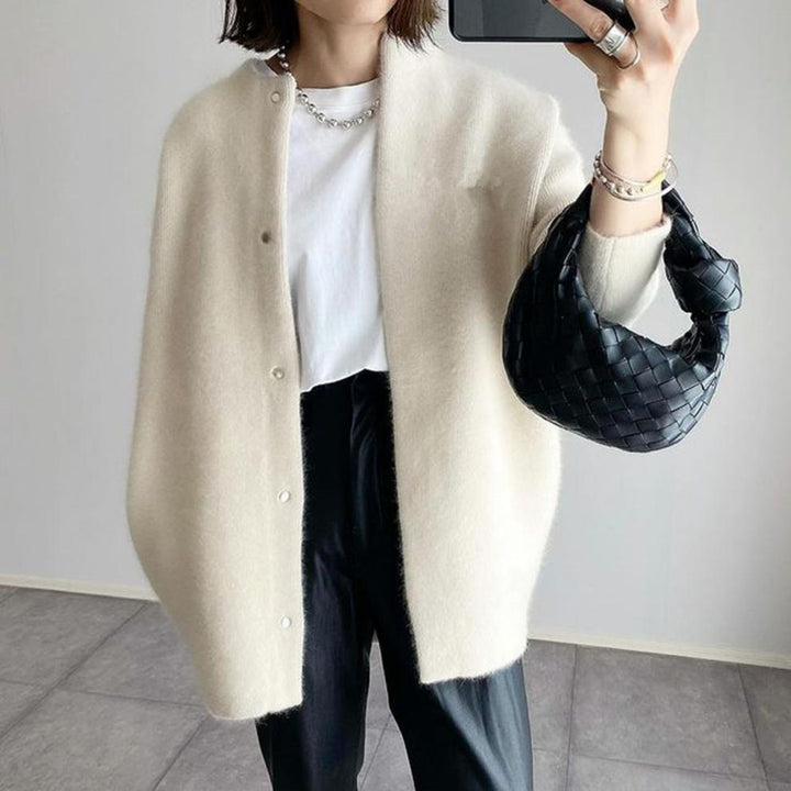 Verena | Refined Elegant Buttoned-up Cardigan