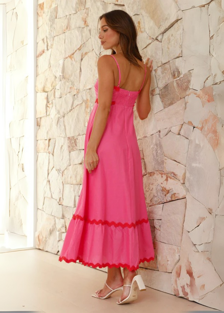 Dana - Beautiful and Airy Summer Dress