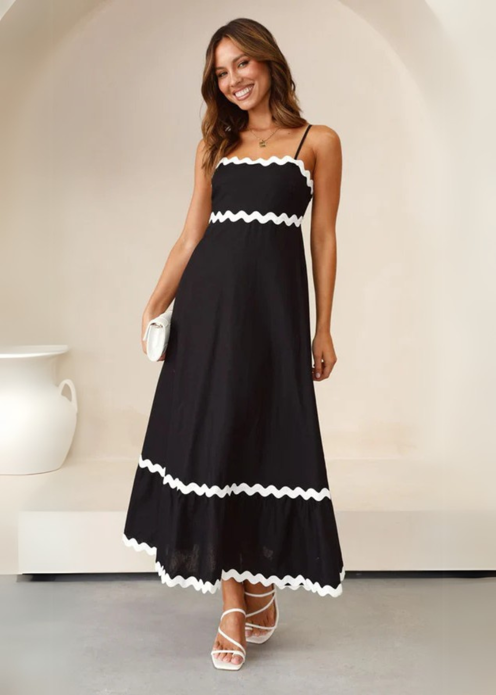 Dana - Beautiful and Airy Summer Dress